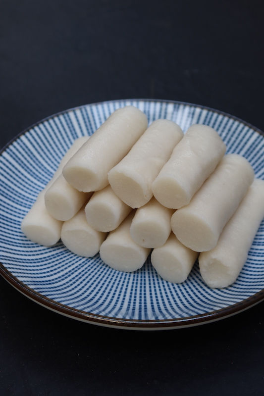 freshly made Garaetteok | Korean rice cake