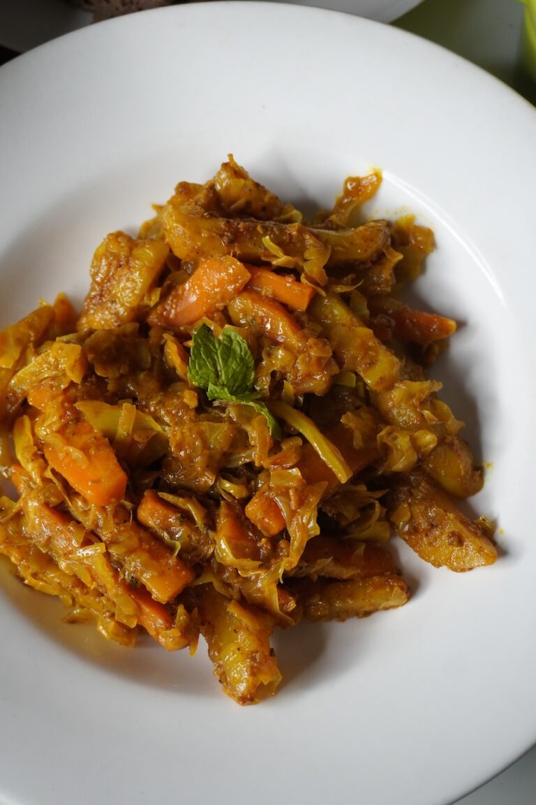 Atakilt Wat Recipe (Ethiopian Cabbage Potato Carrots)